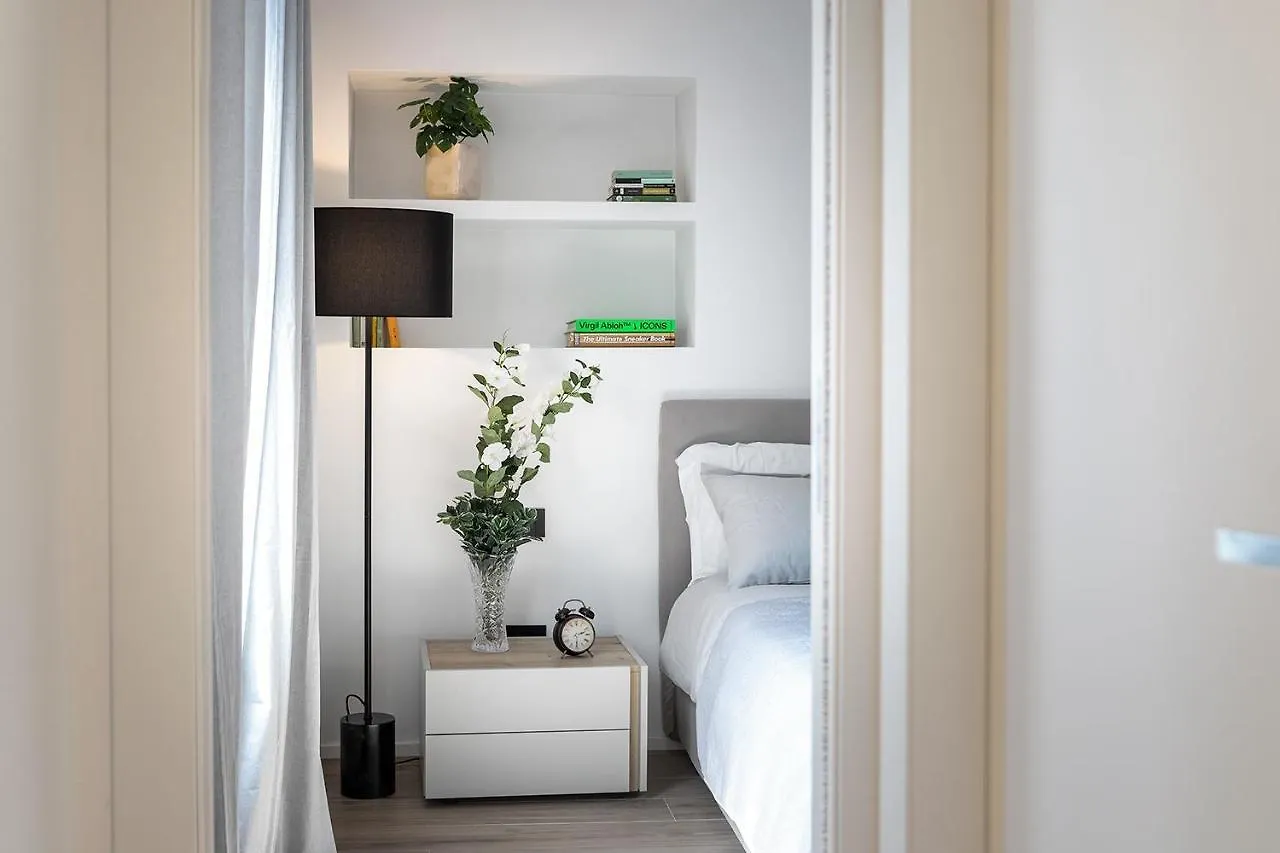 Apartment Suite 2 Centro Milano,Duomo,Navigli