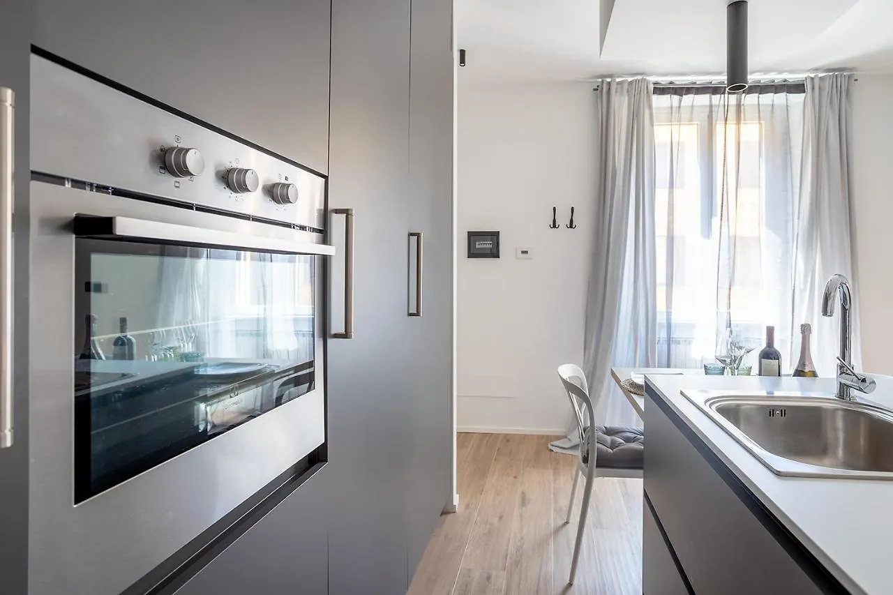 Suite 2 Centro Milano,Duomo,Navigli Apartment